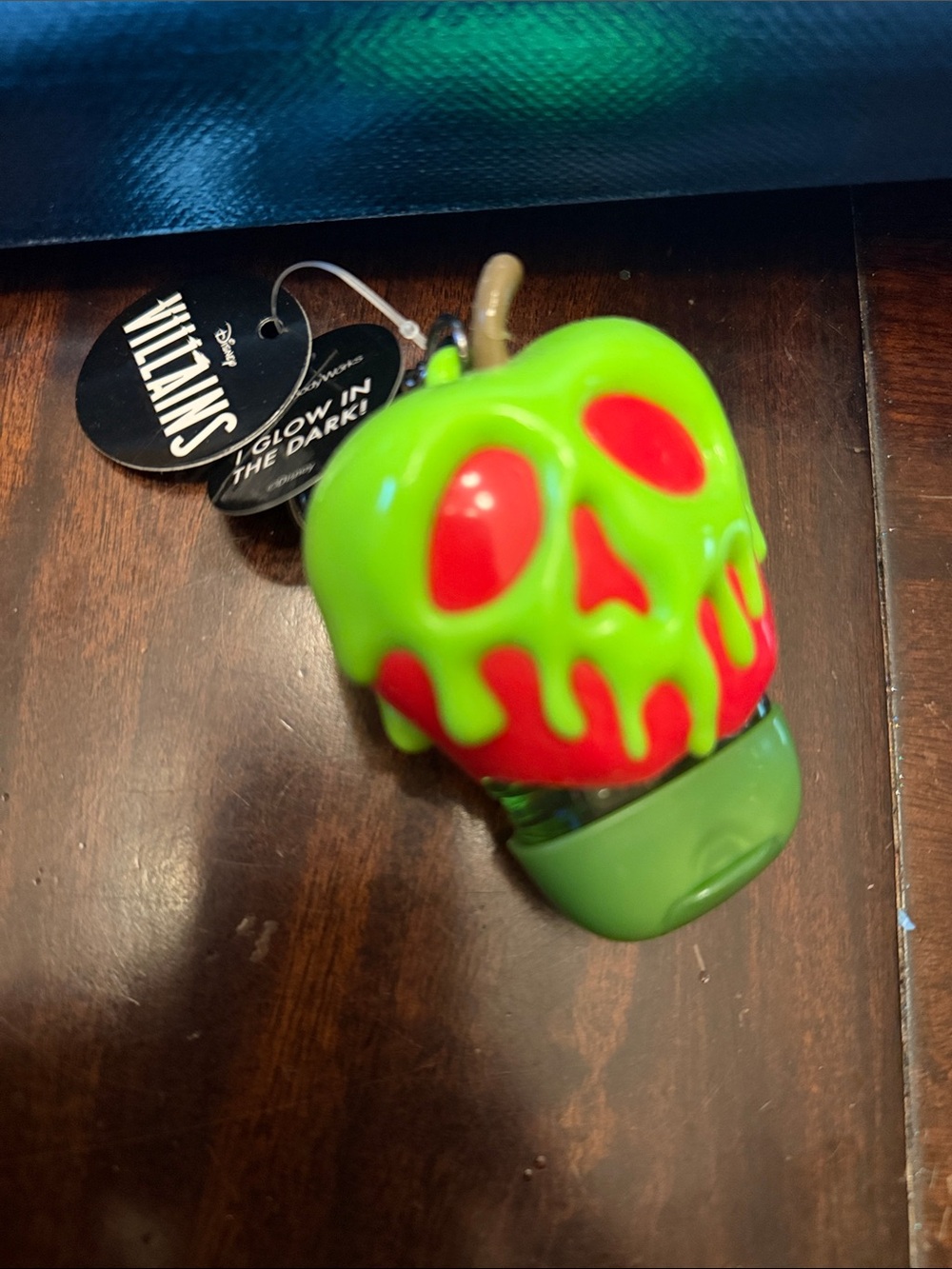 Bath & Body Works Green and Red Poison Apple Sanitizer Holder